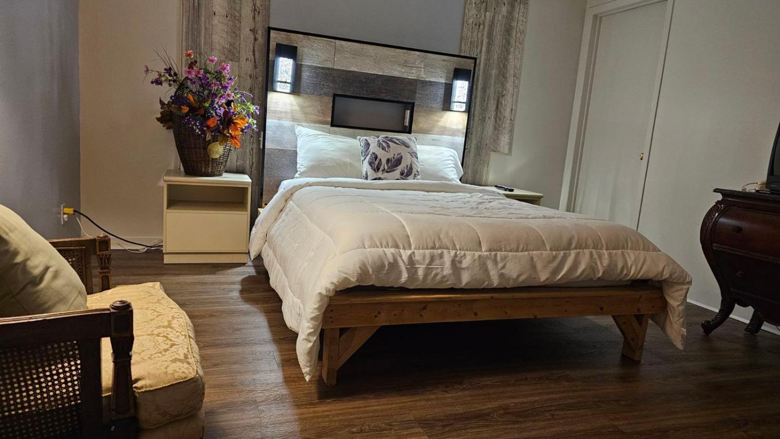 Hotel Oasis Lac St-Louis Salaberry-de-Valleyfield Dış mekan fotoğraf