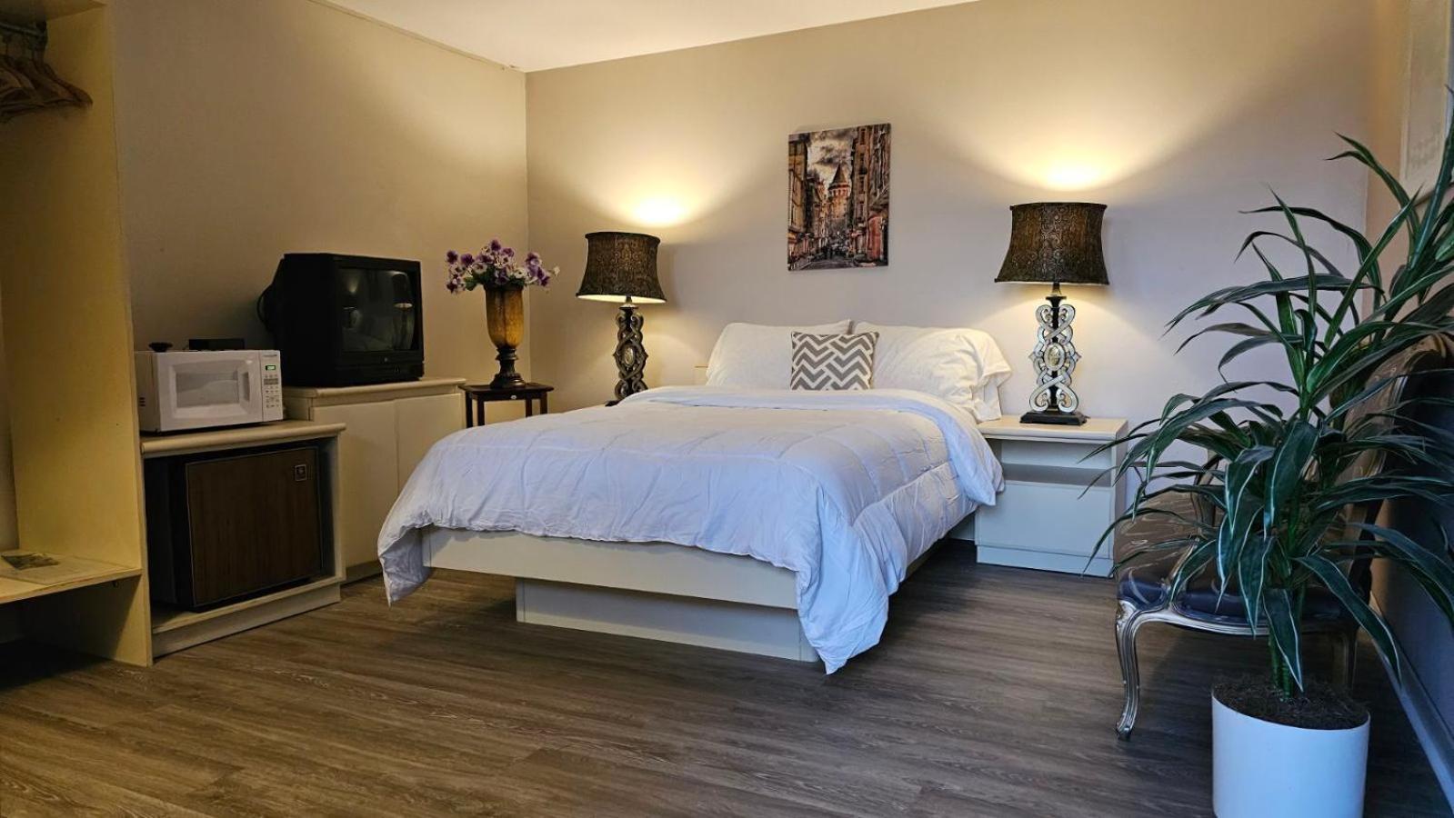 Hotel Oasis Lac St-Louis Salaberry-de-Valleyfield Dış mekan fotoğraf